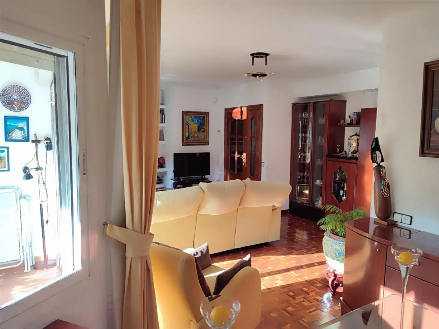 Flat for sale in Calle Santiago Amón, 31, Auditorio Living room of Flat for sale in Las Rozas de Madrid with Air Conditioner, Terrace and Swimming Pool