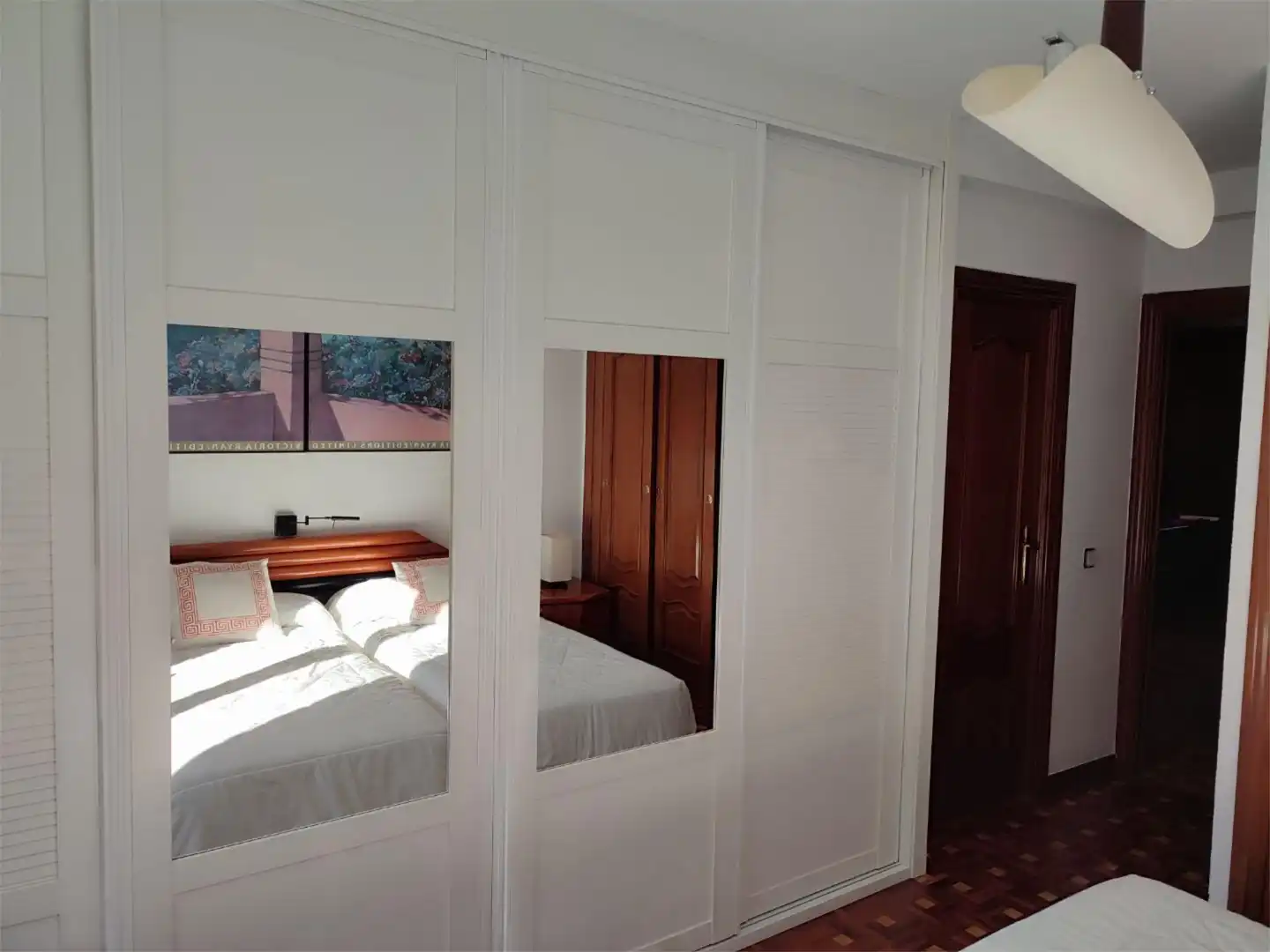 Flat for sale in Calle Santiago Amón, 31, Auditorio Bedroom of Flat for sale in Las Rozas de Madrid with Air Conditioner, Terrace and Swimming Pool