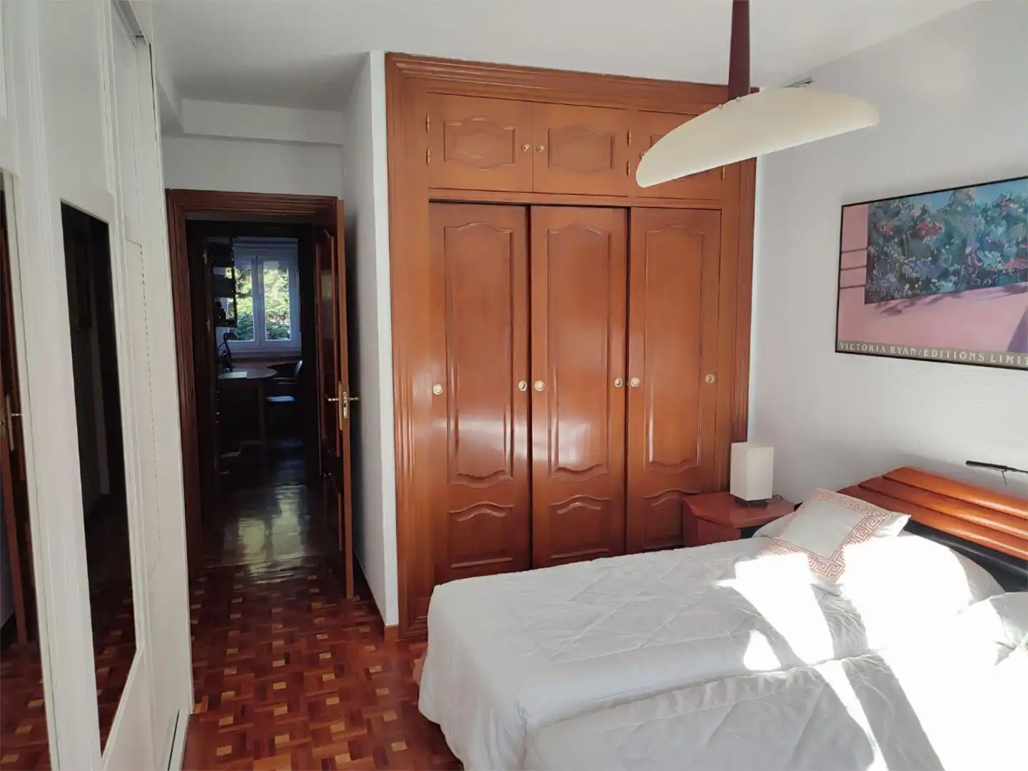 Flat for sale in Calle Santiago Amón, 31, Auditorio Bedroom of Flat for sale in Las Rozas de Madrid with Air Conditioner, Terrace and Swimming Pool