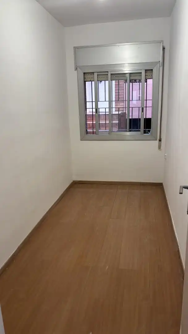 Piso de alquiler en Avinguda de Frederic Rahola, 38, La Font d'en Fargues Habitación de Piso de alquiler en Barcelona con Parquet y Terraza