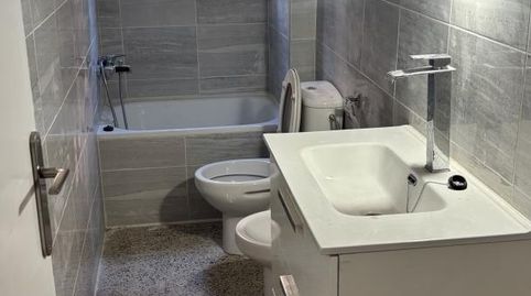 Photo 3 of Flat for rent in Avinguda de Frederic Rahola, 38, La Font d'en Fargues, Barcelona Capital
