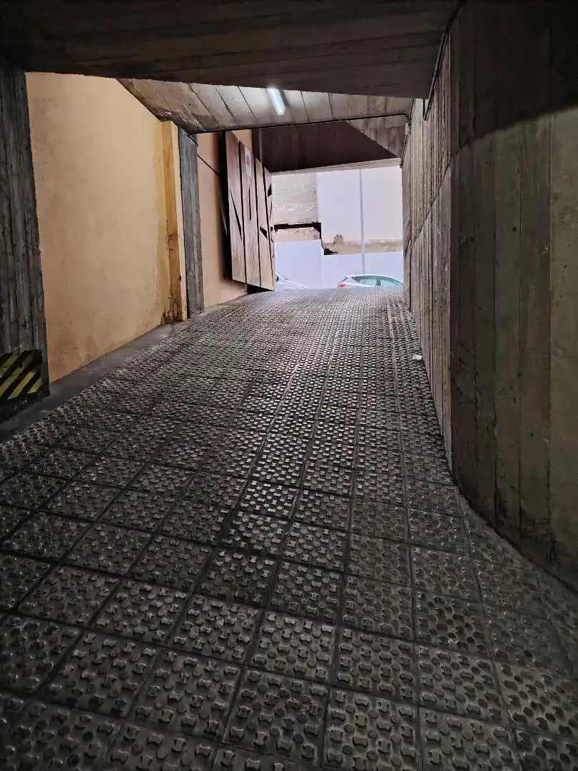Garage zur Miete in Calle Santa Teresa Jornet e Ibars, Duggi - Rambla - Los Hoteles Außenansicht von Garage zur Miete in Santa Cruz de Tenerife
