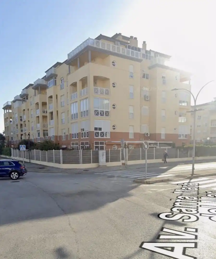 Apartament de lloguer a Lugar la Cañada, 128, Carretera de Sanlúcar - Sudamérica Vista exterior de Apartament de lloguer en El Puerto de Santa María amb Jardí privat, Piscina i Moblat