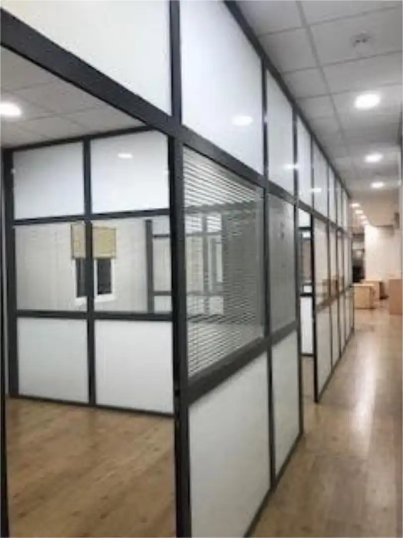 Office for rent in Aznalcóllar  with Air Conditioner