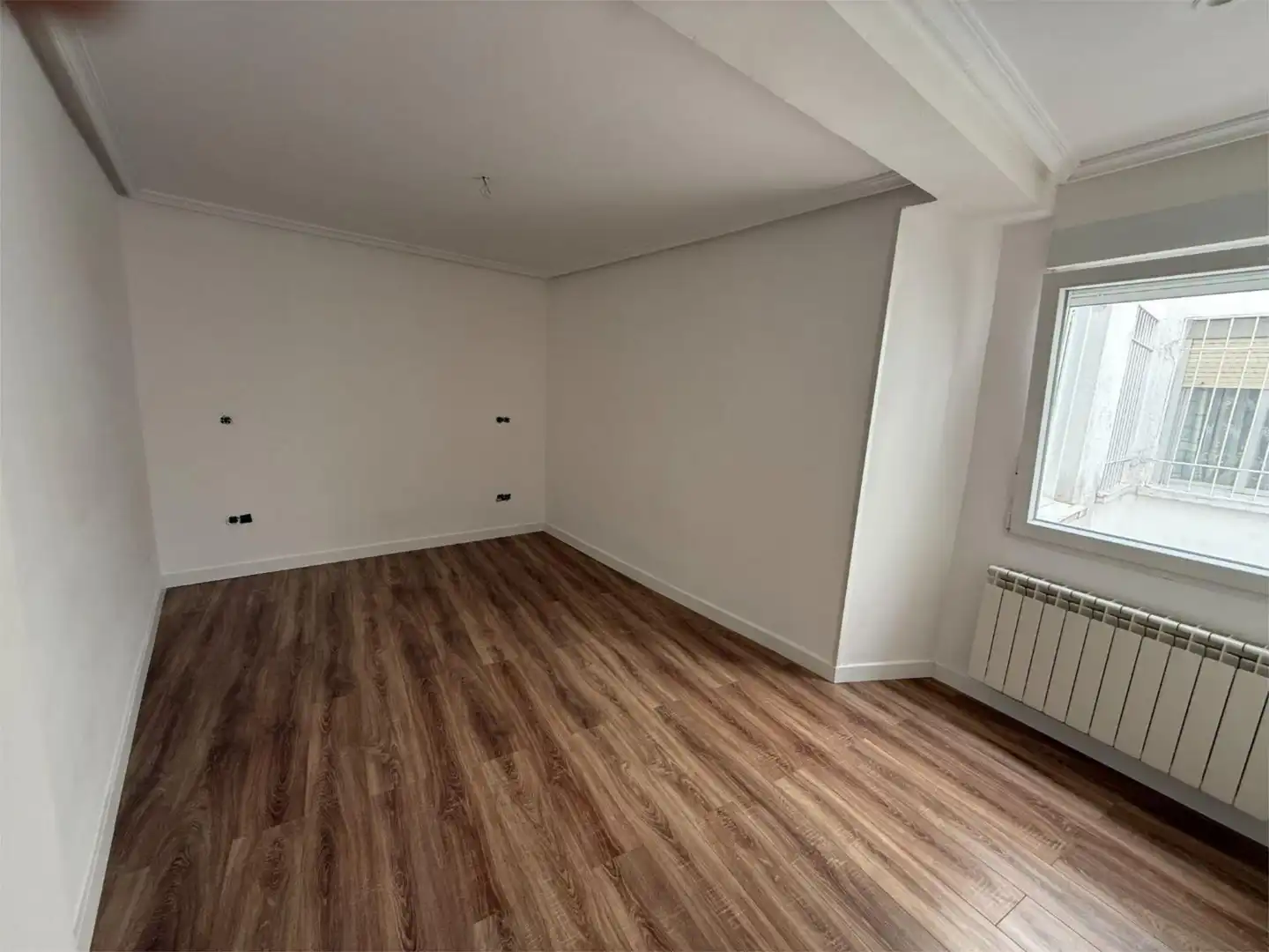 Piso en venta en Calle Valderrobres, 13, Canillejas Piso en venta en Madrid con Aire acondicionado, Calefacción y Balcón
