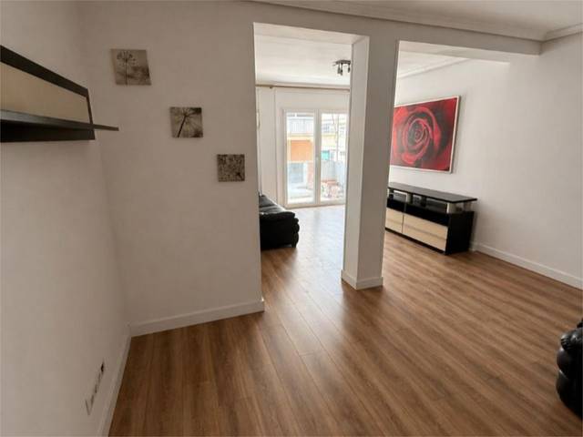 Piso en Venta en Calle Valderrobres, 13 en Canillejas