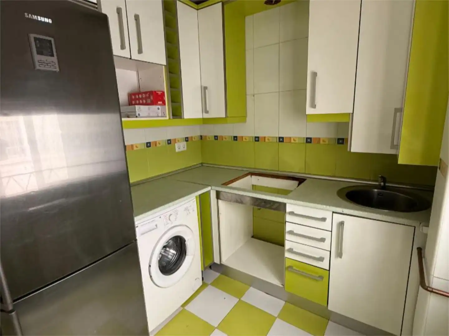 Piso en venta en Calle Valderrobres, 13, Canillejas Cocina de Piso en venta en Madrid con Aire acondicionado, Calefacción y Balcón