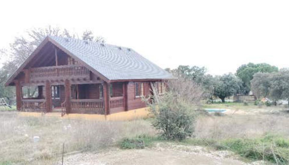 Casa adosada en venta en Maello, Ávila - imagen 1 Foto 1 de Casa adosada en venta en Maello, Ávila