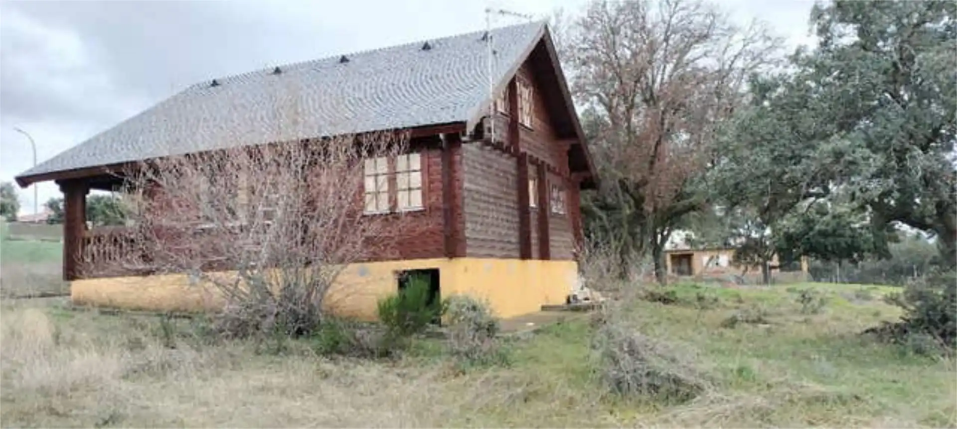 Vista exterior de Casa adosada en venda en Maello amb Calefacció, Jardí privat i Traster