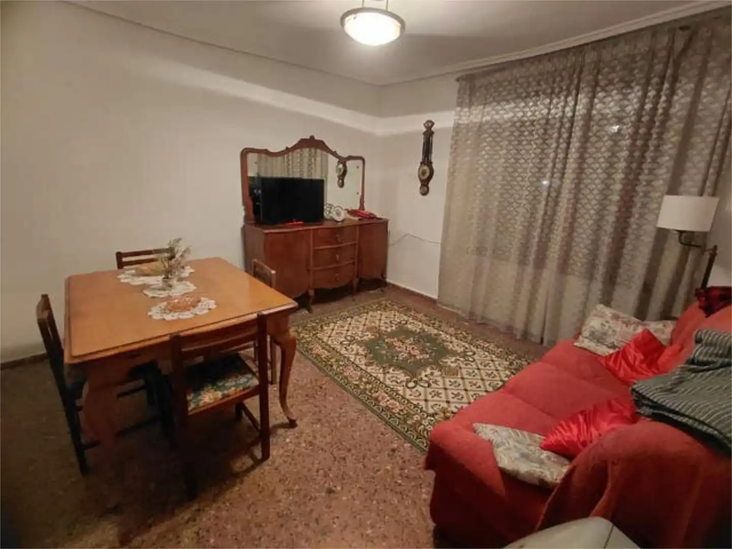 Sala d'estar de Casa o xalet de lloguer en Monasterio de Rodilla