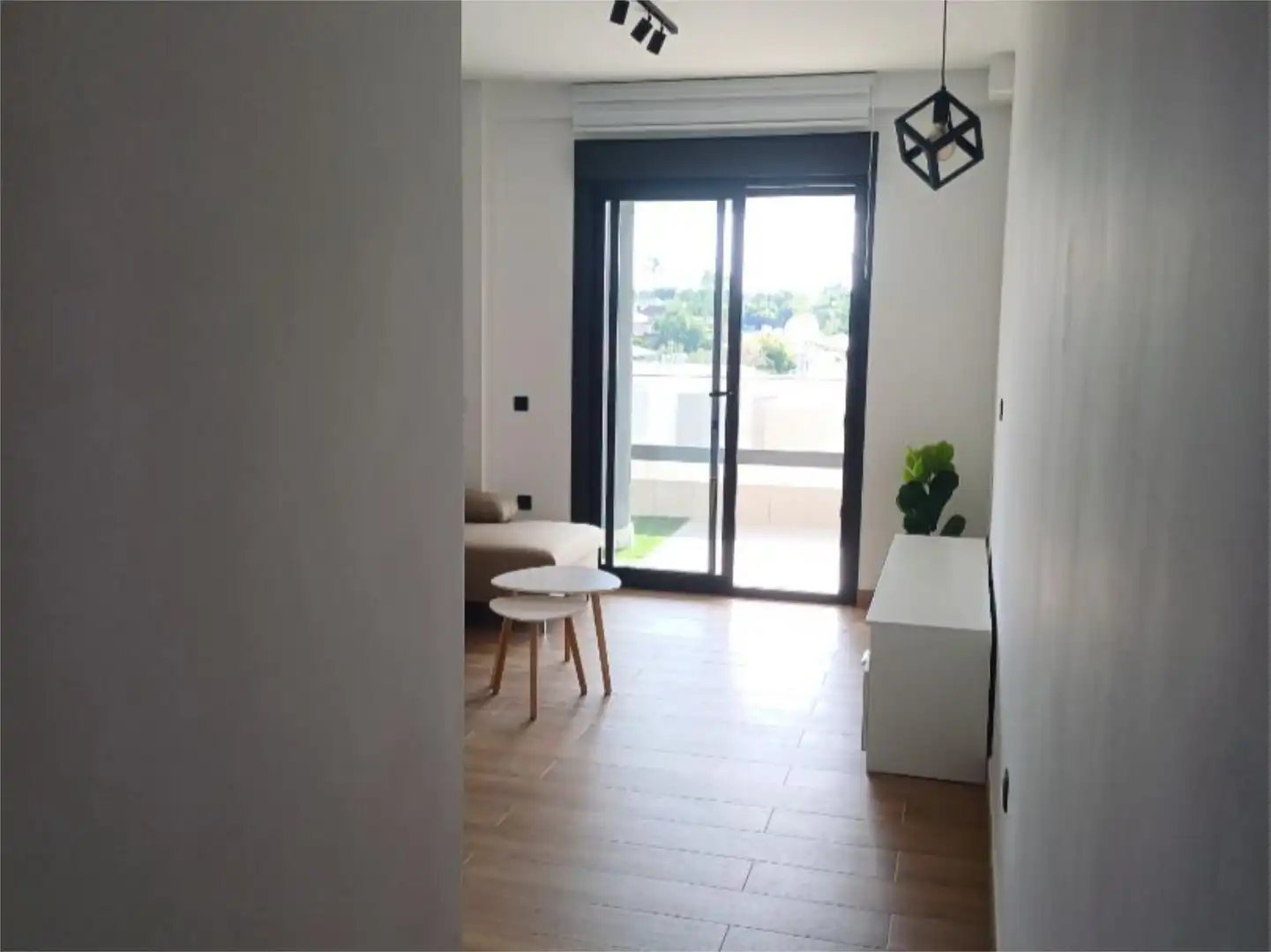 Flat for rent in Calle Montecarmelo 8, 8, La Paz Flat for rent in Calle Montecarmelo 8, 8, La Paz