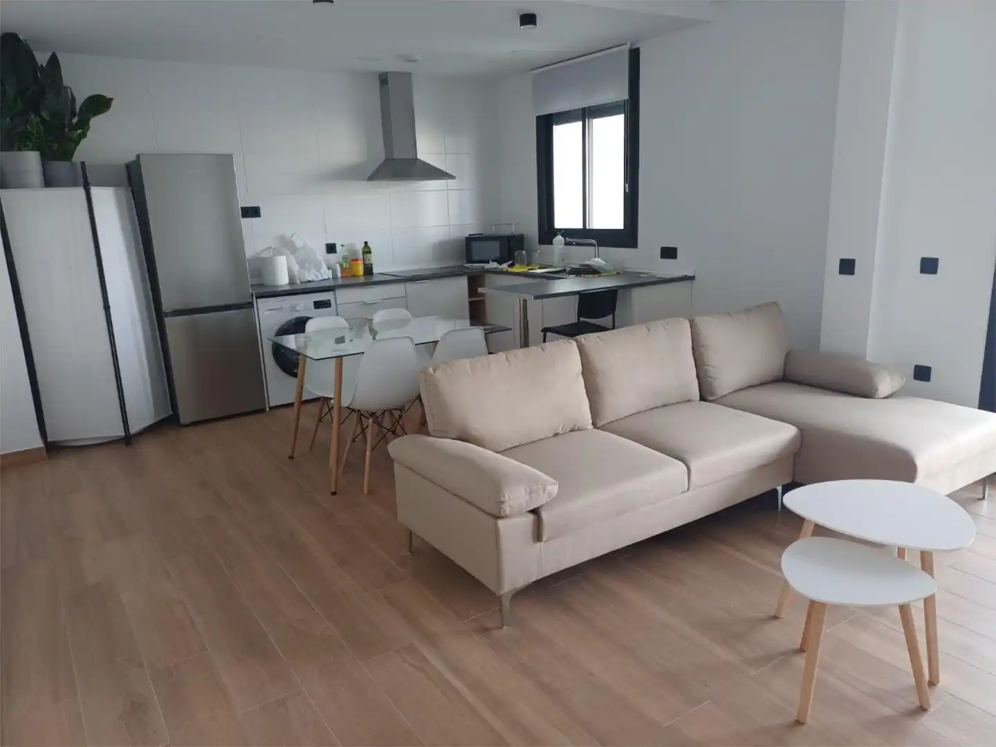Flat for rent in Calle Montecarmelo 8, 8, La Paz Flat for rent in Calle Montecarmelo 8, 8, La Paz