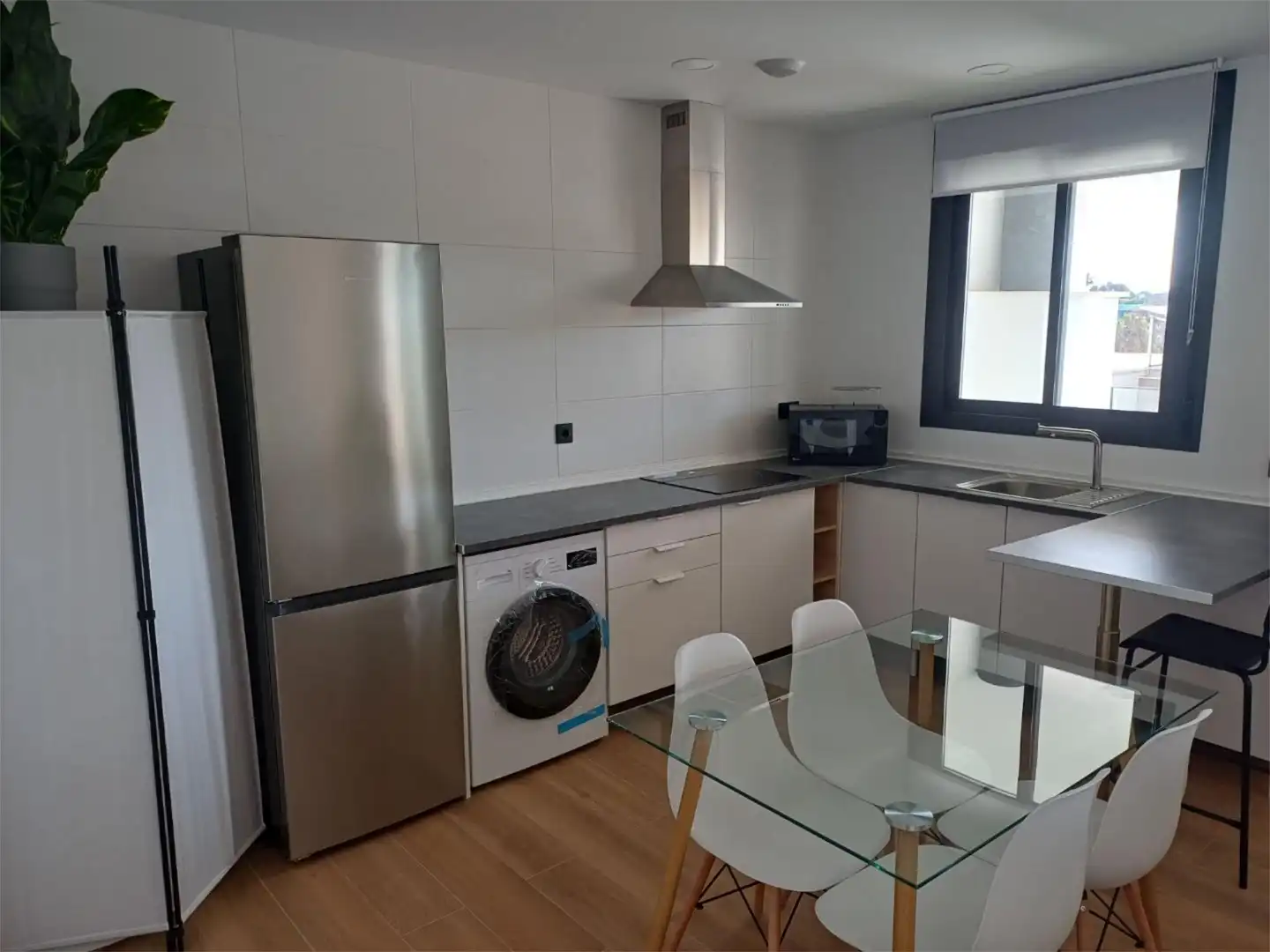 Flat for rent in Calle Montecarmelo 8, 8, La Paz Flat for rent in Calle Montecarmelo 8, 8, La Paz