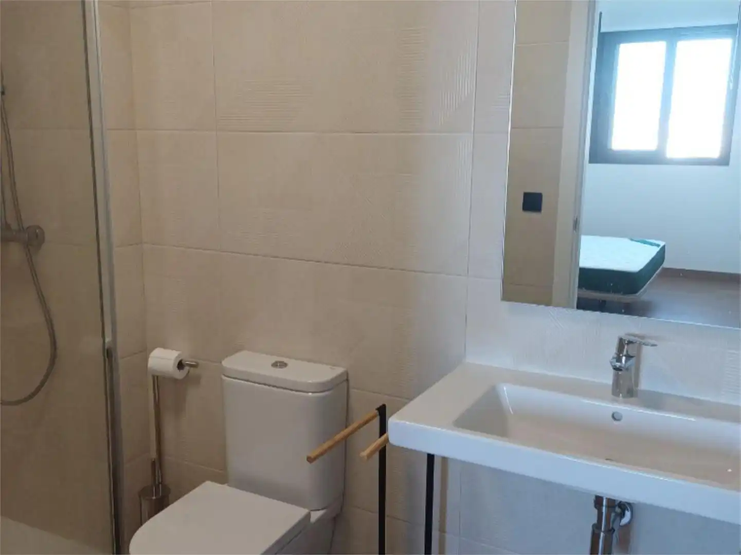 Flat for rent in Calle Montecarmelo 8, 8, La Paz Flat for rent in Calle Montecarmelo 8, 8, La Paz