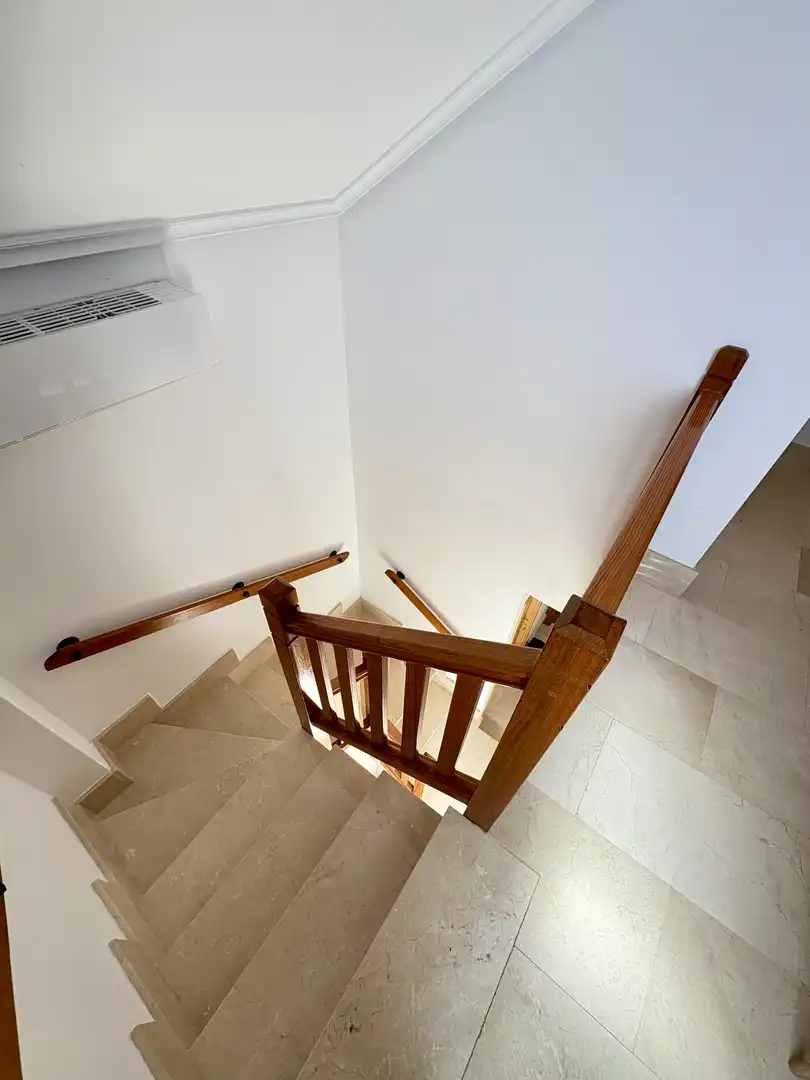 Casa adosada en venta en CA-673, 12, Solórzano Casa adosada en venta en Solórzano con Aire acondicionado, Calefacción y Jardín privado