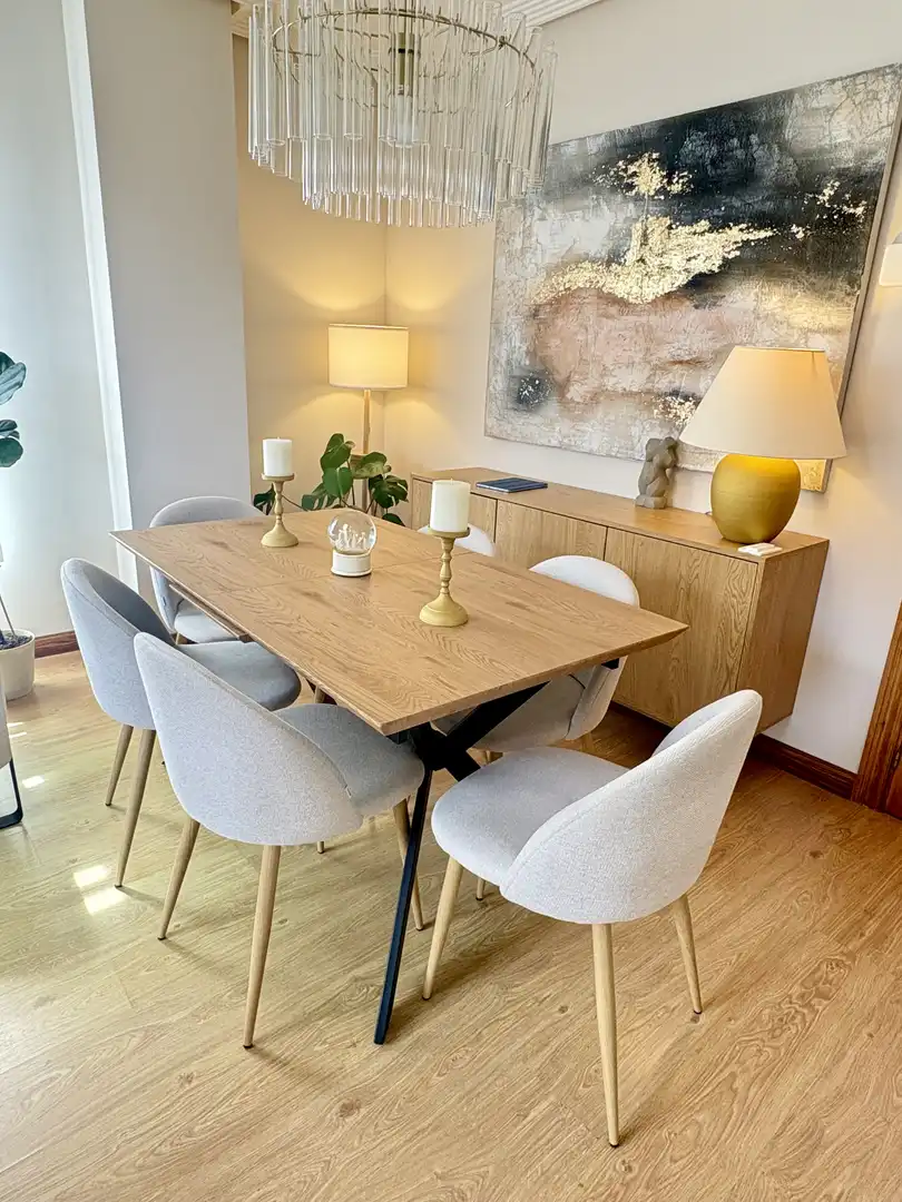 Casa adosada en venta en CA-673, 12, Solórzano Comedor de Casa adosada en venta en Solórzano con Aire acondicionado, Calefacción y Jardín privado