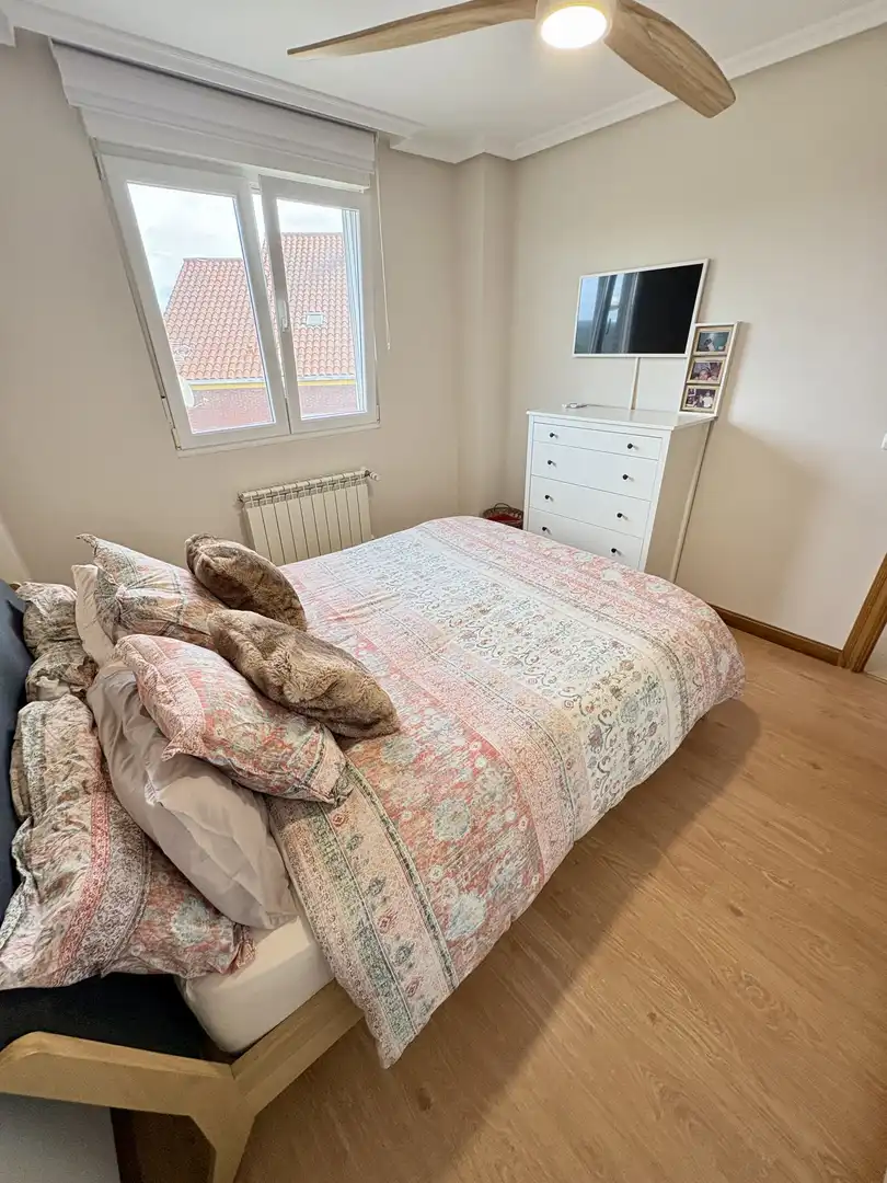 Casa adosada en venta en CA-673, 12, Solórzano Habitación de Casa adosada en venta en Solórzano con Aire acondicionado, Calefacción y Jardín privado