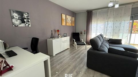 Foto 4 de Piso en venta en Carretera del Prat, 45, Almeda - El Corte Inglés, Cornellà de Llobregat
