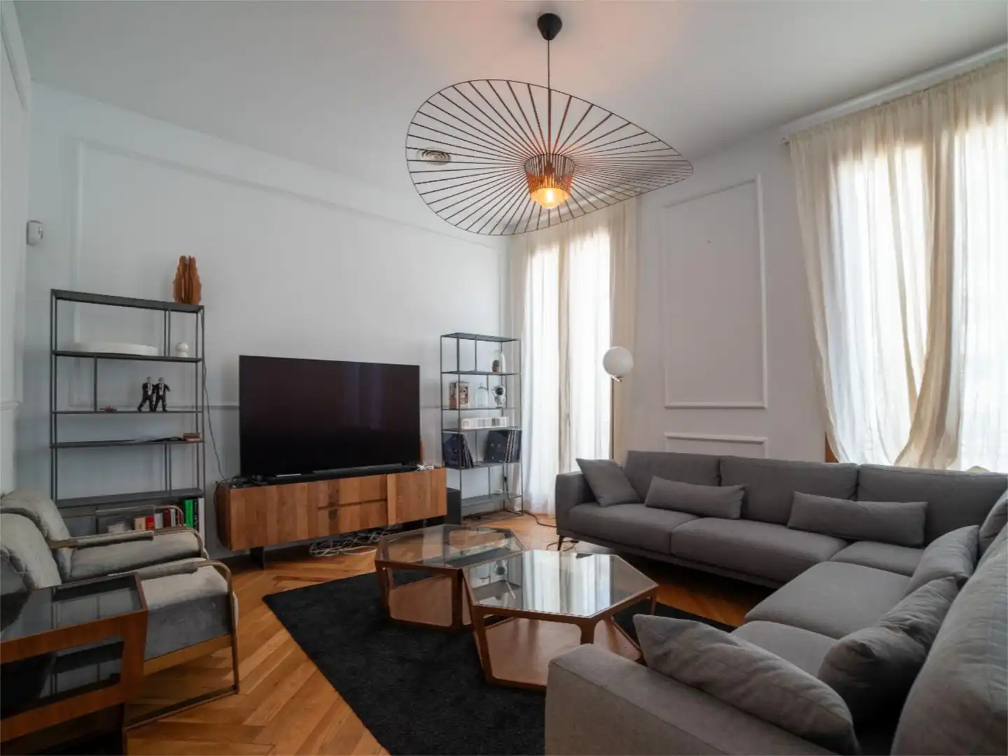 Sala de estar de Piso en venta en  Barcelona Capital con Aire acondicionado y Balcón