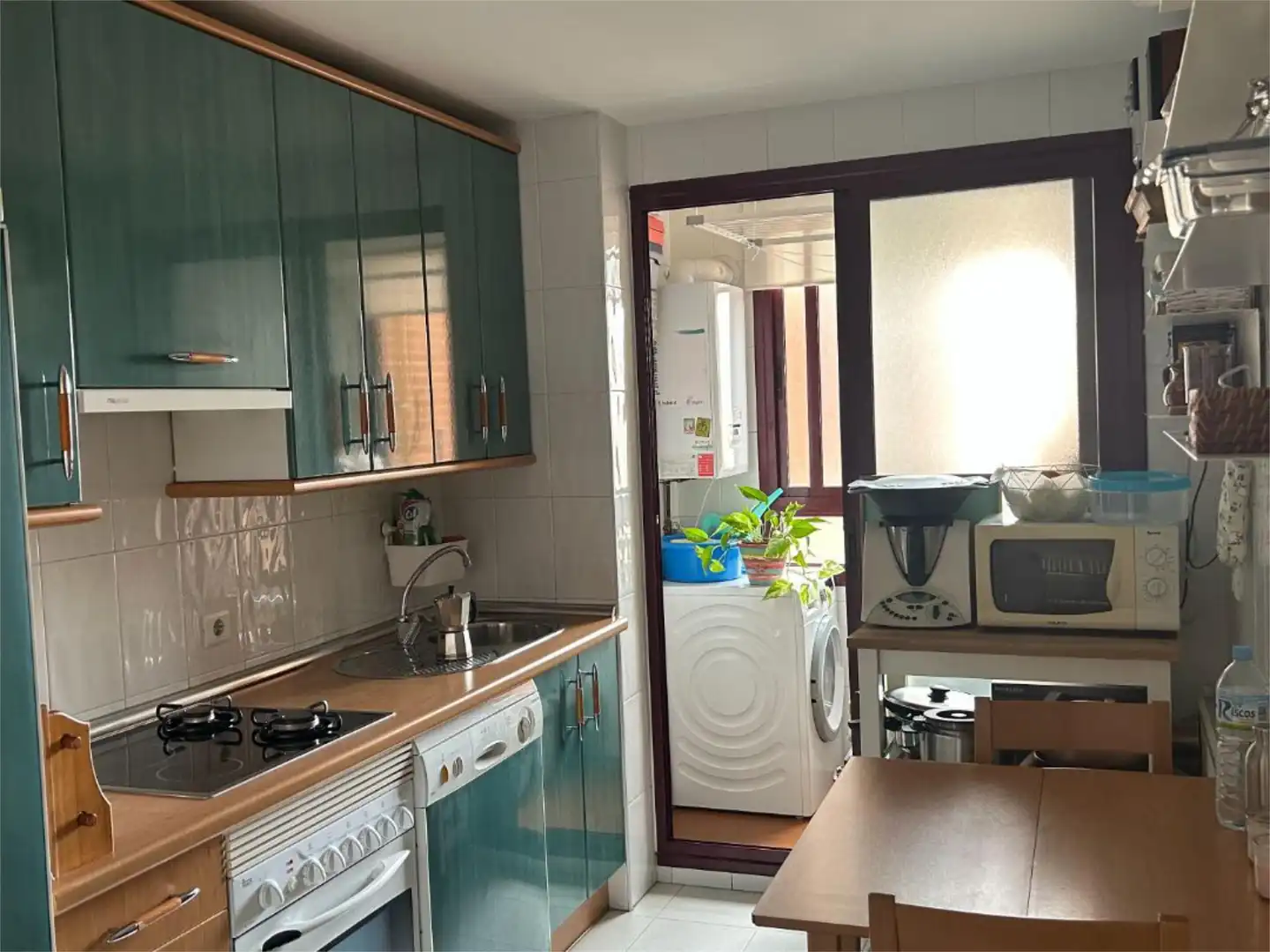 Flat for sale in Calle Monfragüe, 2, Ruta de la Plata Kitchen of Flat for sale in Cáceres
