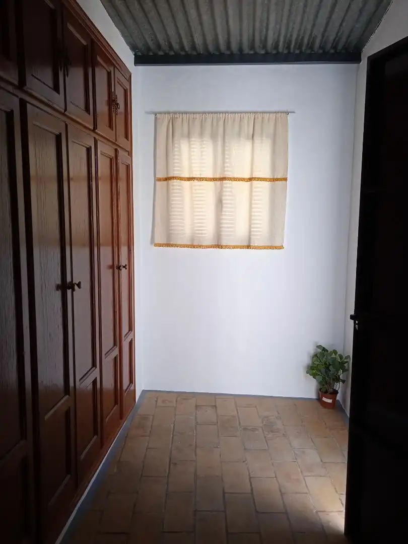 Habitación de Casa adosada en venta en Montellano con Terraza, Trastero y Balcón