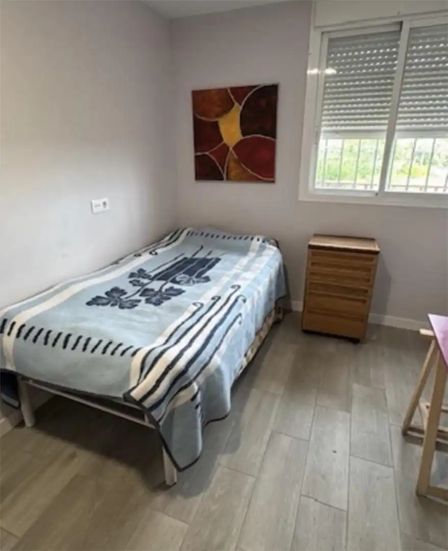 Habitación de Piso de alquiler en Camarma de Esteruelas con Aire acondicionado, Calefacción y Jardín privado