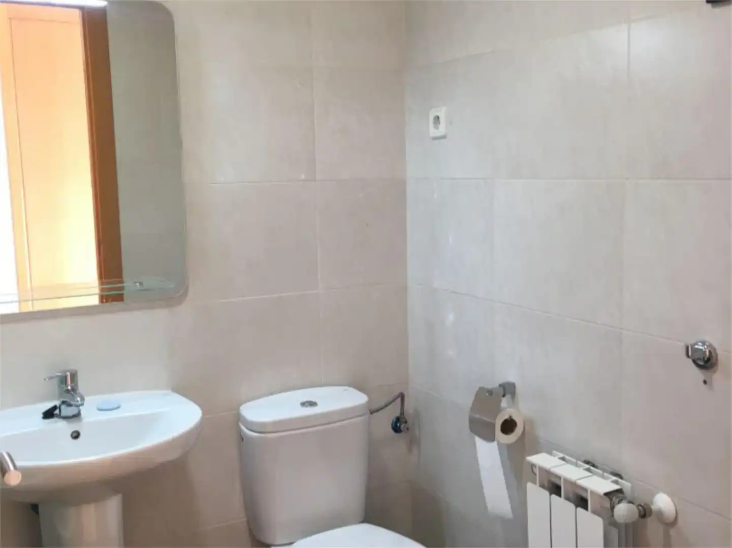 Piso en venta en Avenida de Juan Pablo II, 14, San Crispín - La Estación Consorcio Baño de Piso en venta en Colmenar Viejo con Aire acondicionado, Calefacción y Parquet