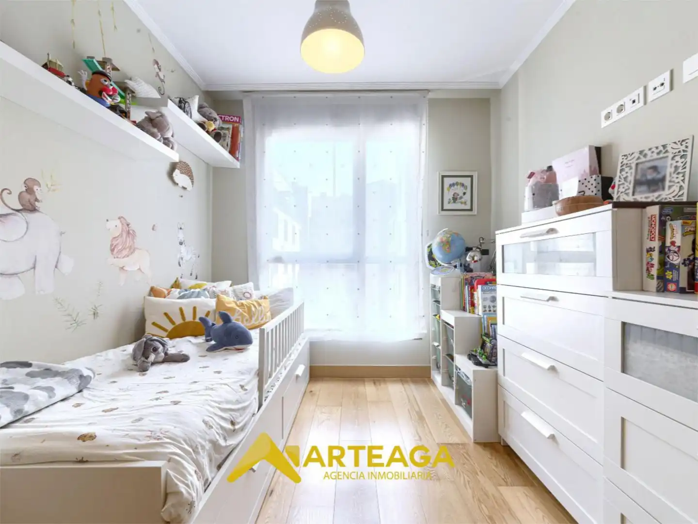 Wohnung zum Verkauf in Altos Hornos de Vizcaya Hiribidea, 2-a, Rontegui - Pormetxeta Schlafzimmer von Wohnung zum Verkauf in Barakaldo