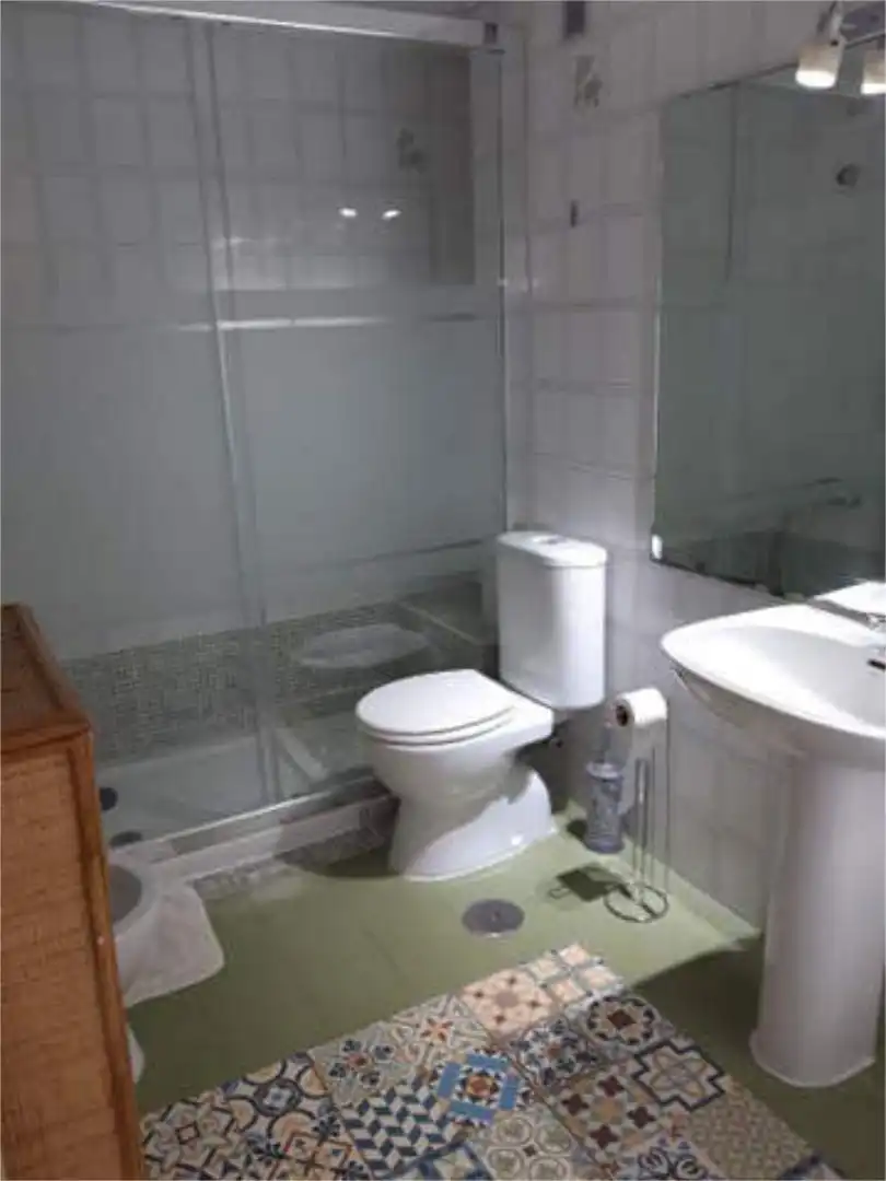Baño de Apartamento de alquiler en El Puerto de Santa María con Terraza y Piscina