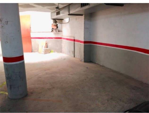 Garaje en Alquiler en Sants