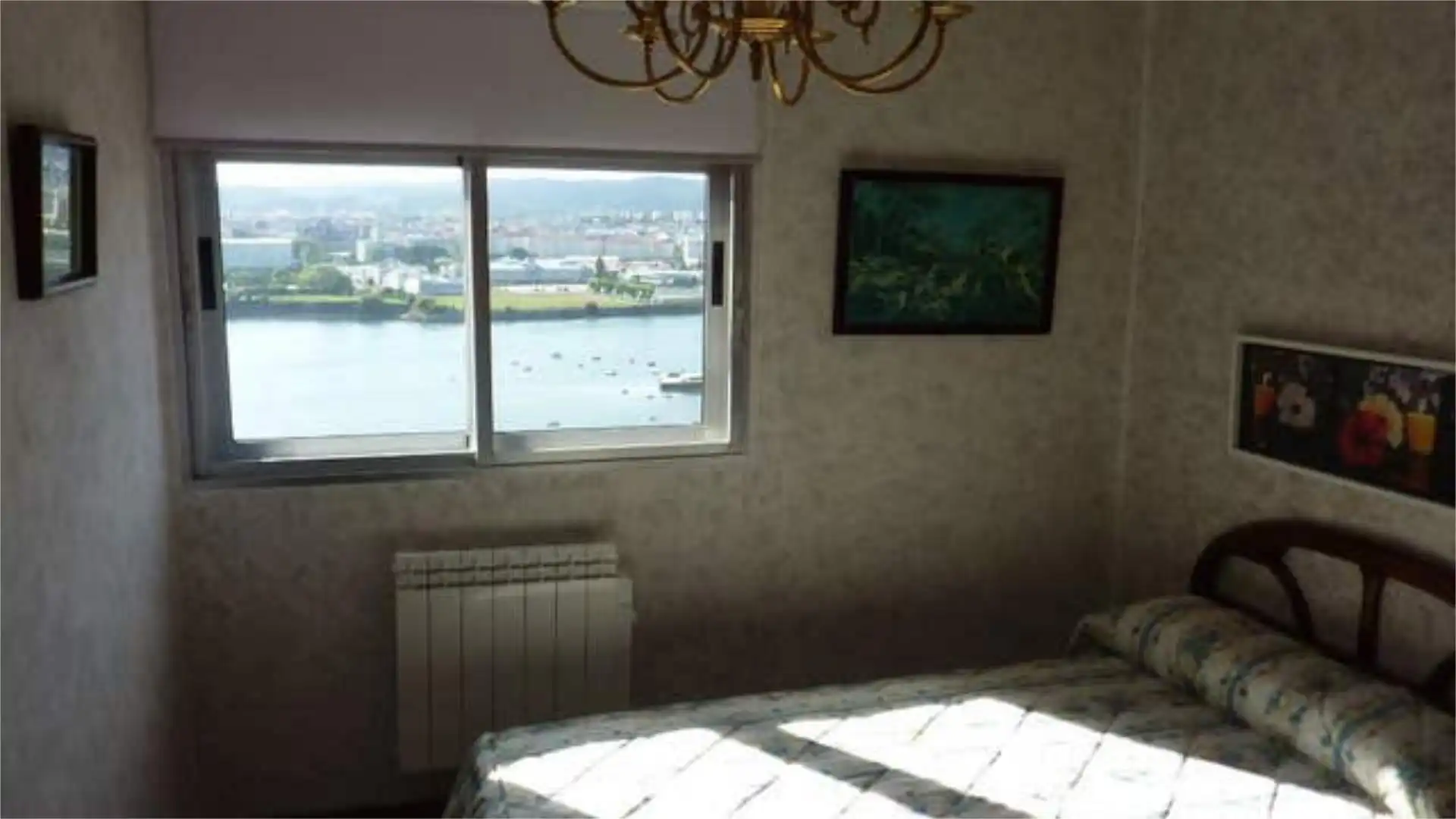 Wohnung zur Miete in Caranza Schlafzimmer von Wohnung zur Miete in Ferrol mit Heizung, Terrasse und Abstellraum