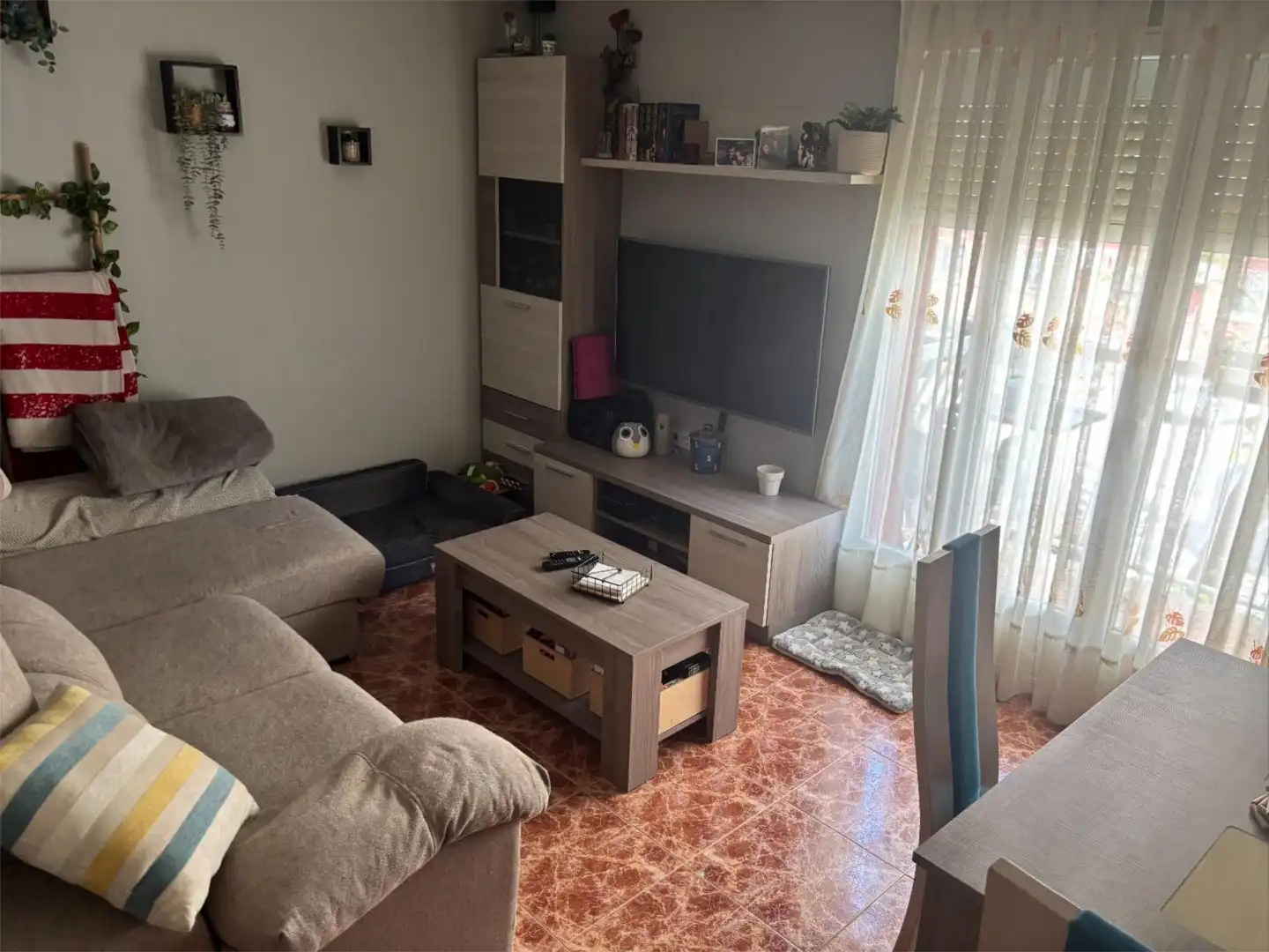 Piso en venta en Calle Caldas de Reyes, 14, Valderas - Los Castillos