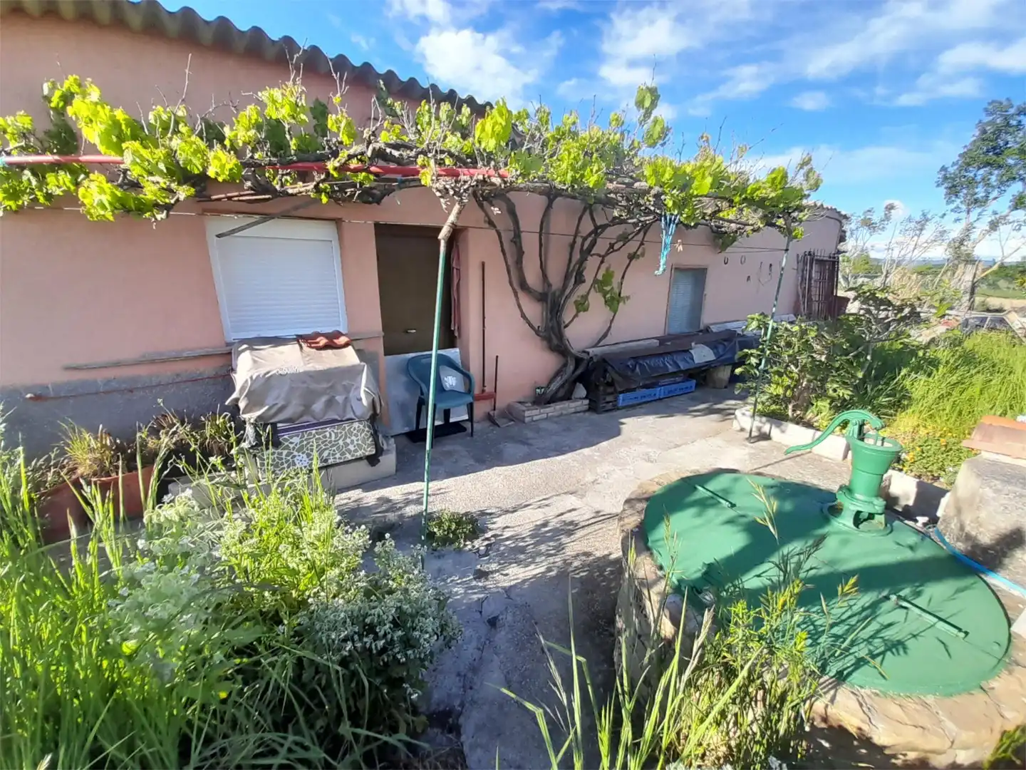Garten von Country house zum Verkauf in Sangüesa / Zangoza mit Privatgarten, Terrasse und Abstellraum
