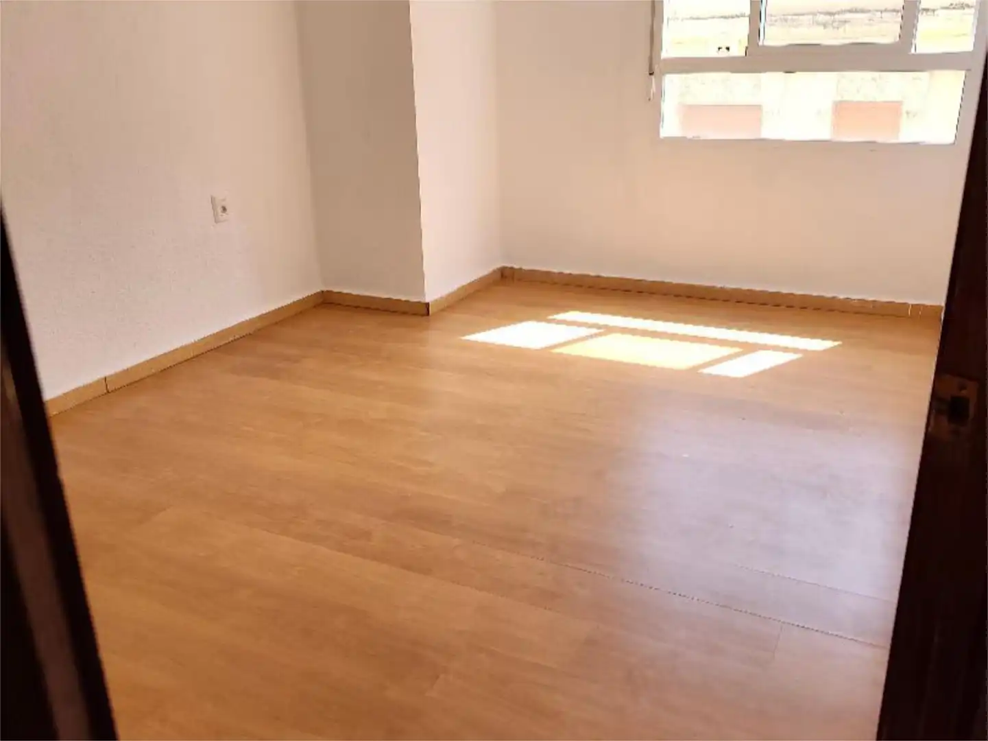 Bedroom of Flat for sale in  Valencia Capital  with Balcony