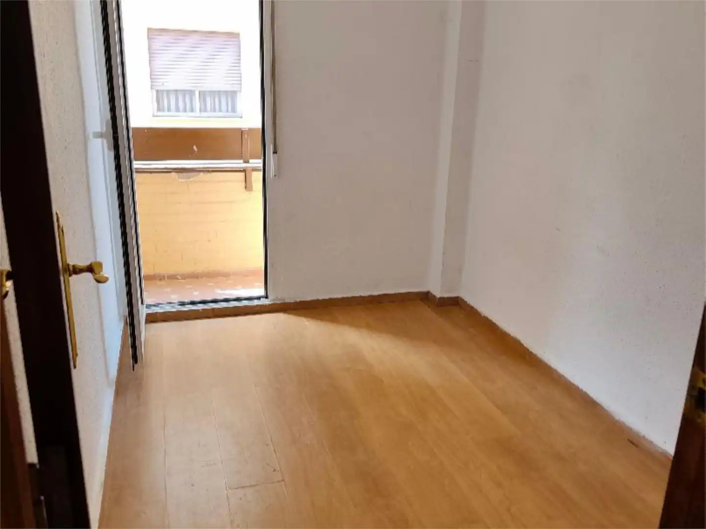 Bedroom of Flat for sale in  Valencia Capital  with Balcony