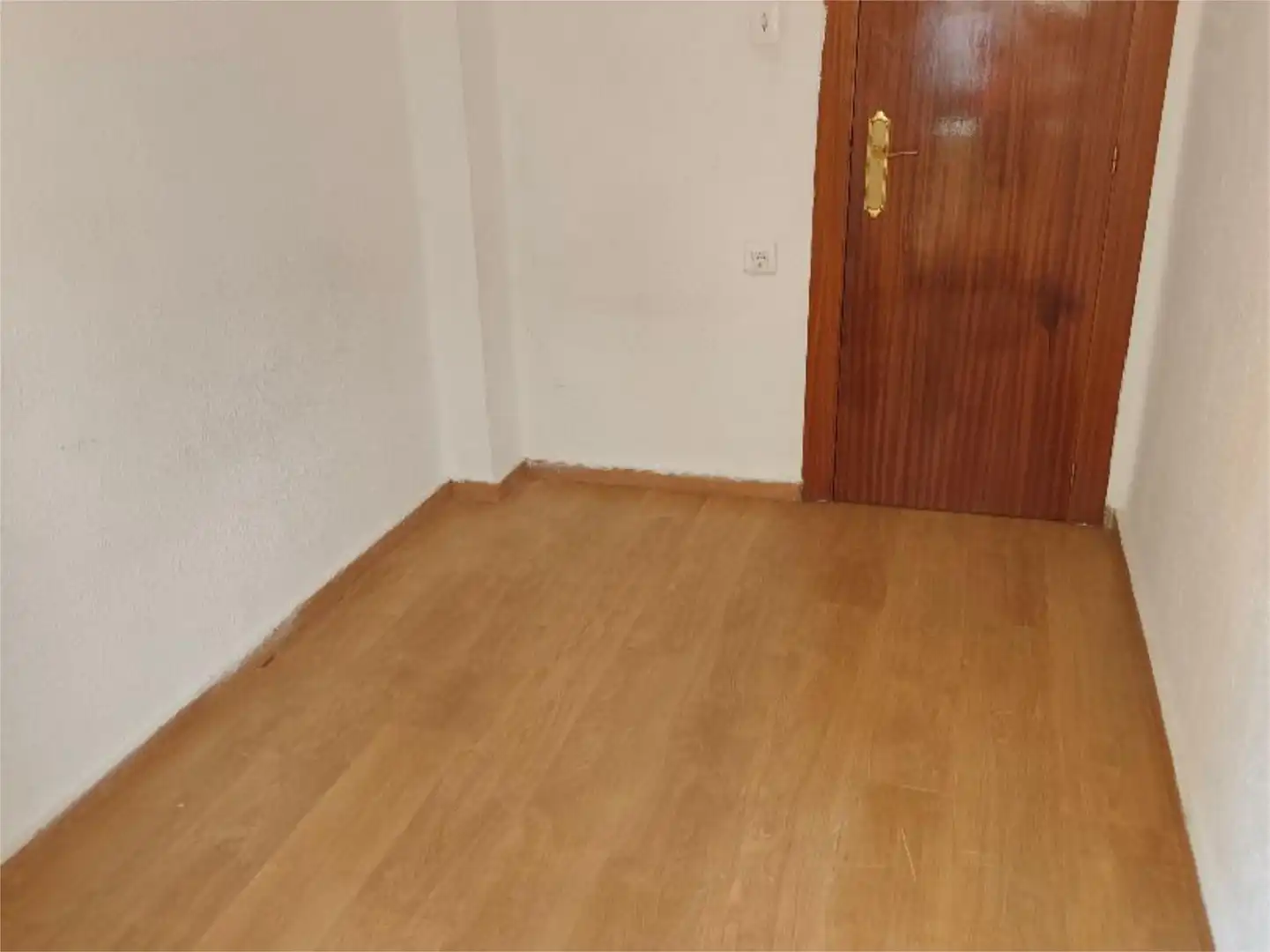 Bedroom of Flat for sale in  Valencia Capital  with Balcony