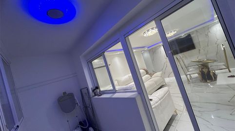 Foto 4 de Piso en venta en Calle Orfebre Cayetano González, 4, La Oliva, Sevilla Capital