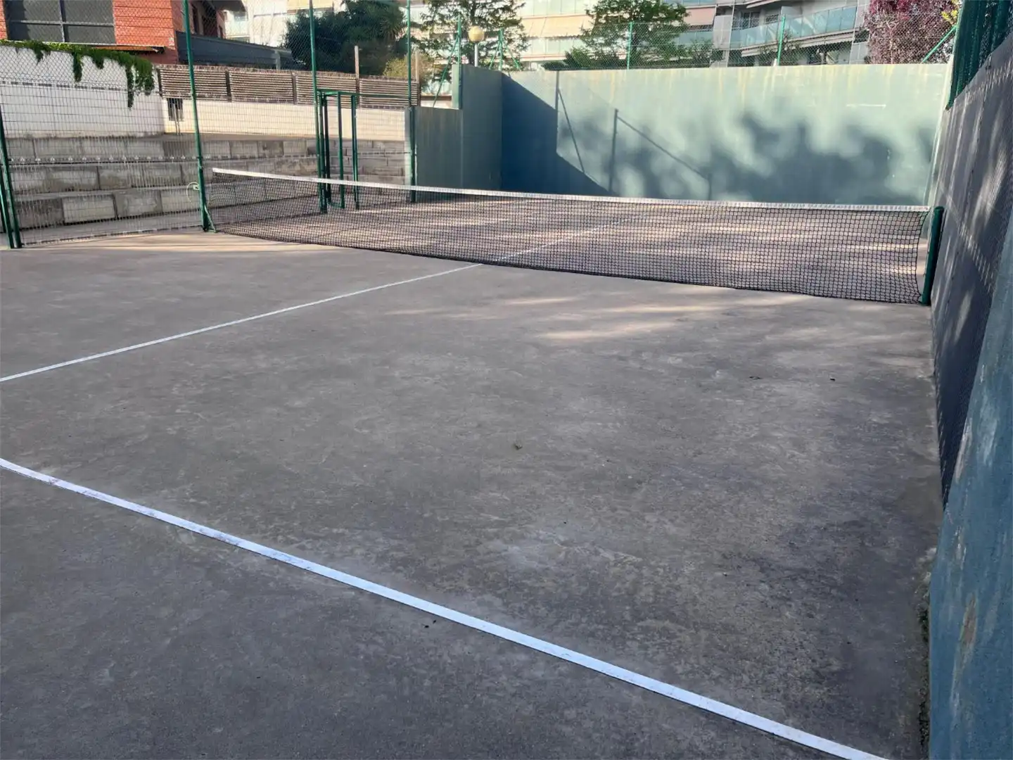 Parking de Ático en venta en Sant Joan Despí con Aire acondicionado, Calefacción y Terraza