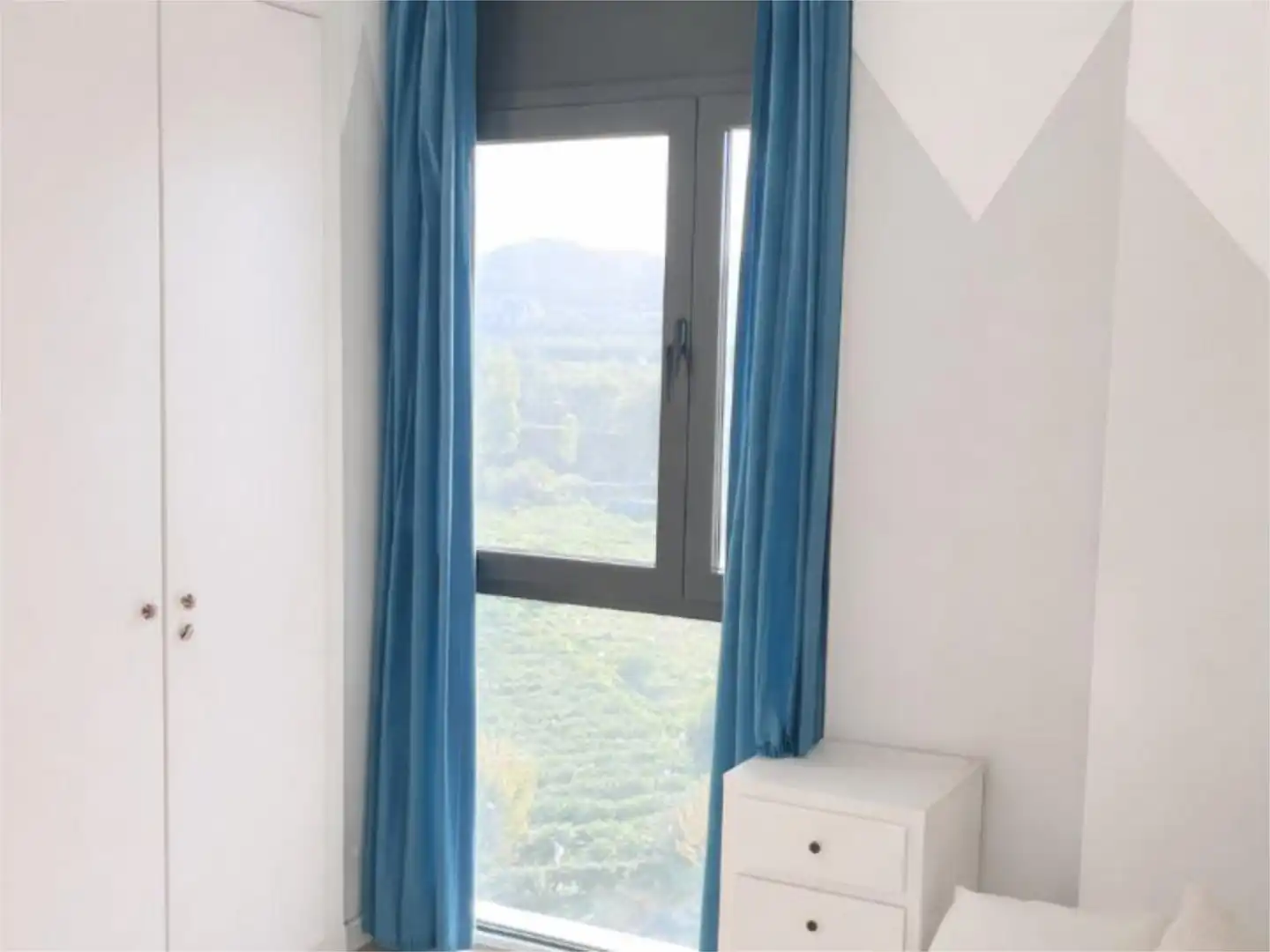 Habitación de Ático en venta en Sant Joan Despí con Aire acondicionado, Calefacción y Terraza