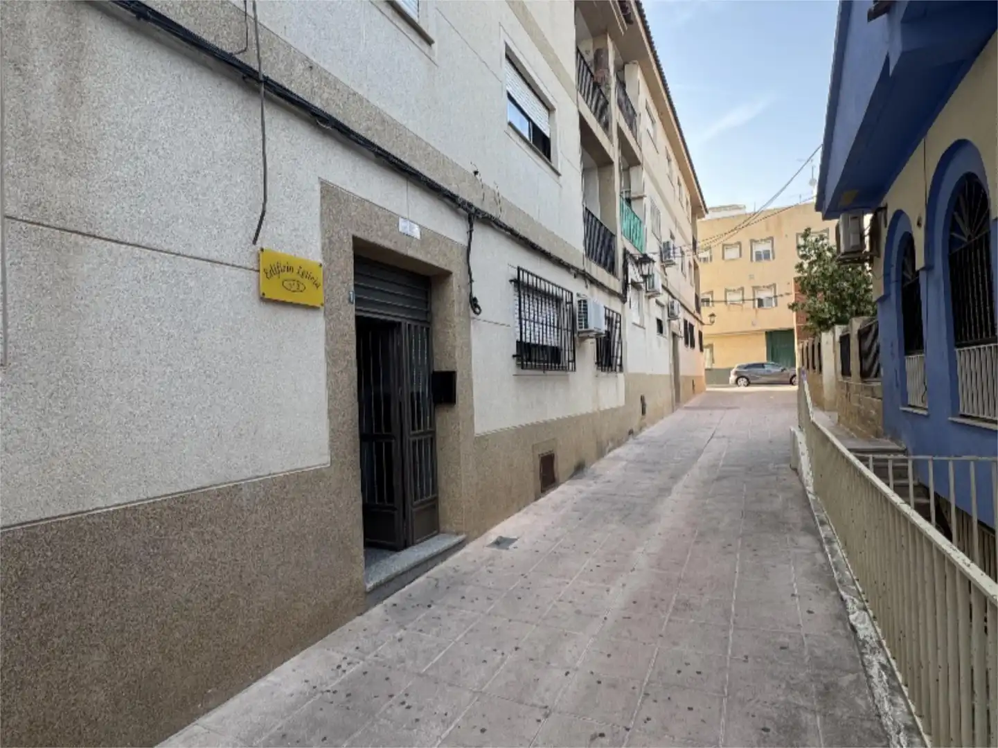 Außenansicht von Wohnung zum Verkauf in Fortuna mit Klimaanlage und Balkon