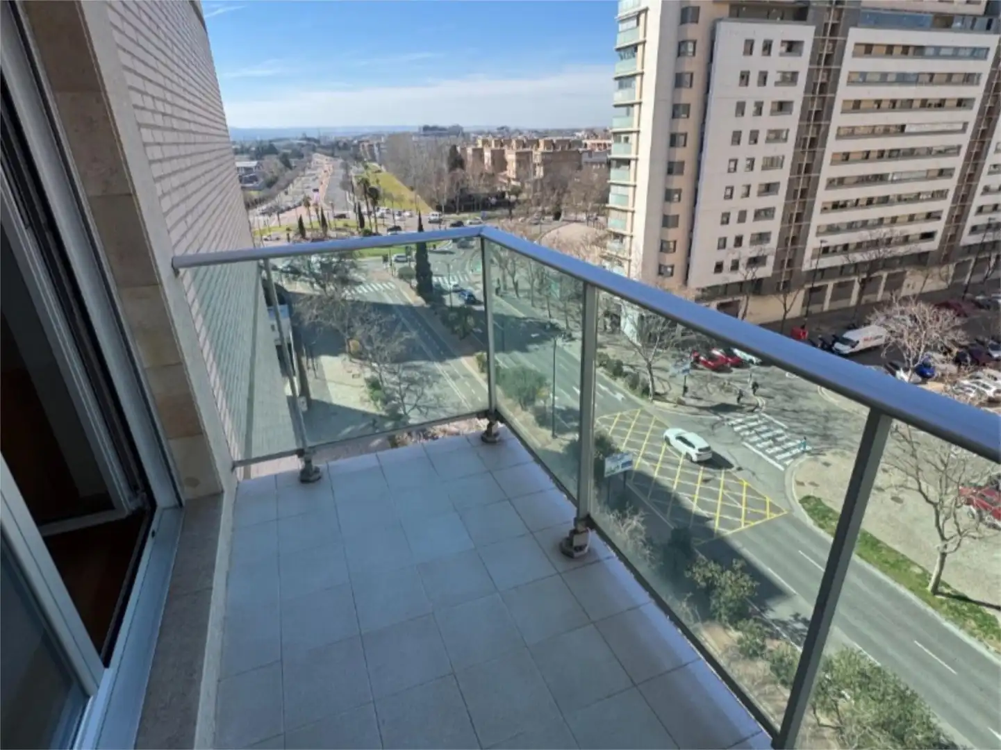 Flat for rent in Avenida de Gómez Laguna, 43, Romareda Flat for rent in Avenida de Gómez Laguna, 43, Romareda