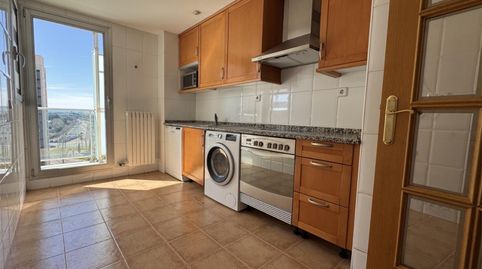 Foto 4 de Piso de alquiler en Avenida de Gómez Laguna, 43, Romareda, Zaragoza Capital