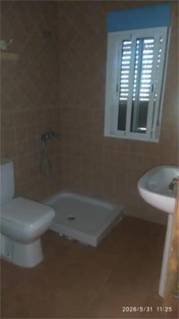 Detached homes for sale in Los Lagos Bathroom of Detached homes for sale in Guillena with Private garden, Terrace and Storage room