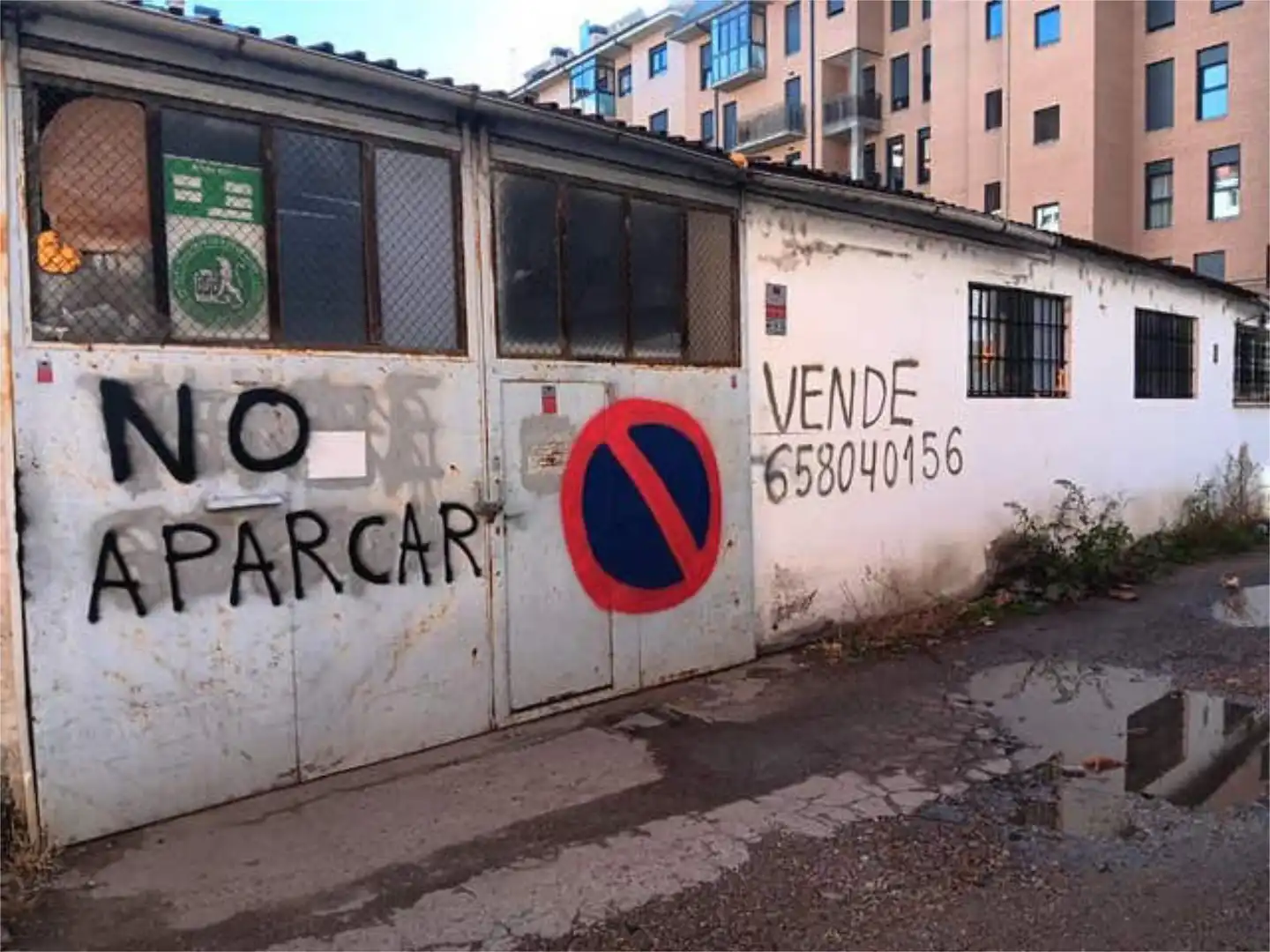 Nau industrial de lloguer a San Claudio - La Chantría