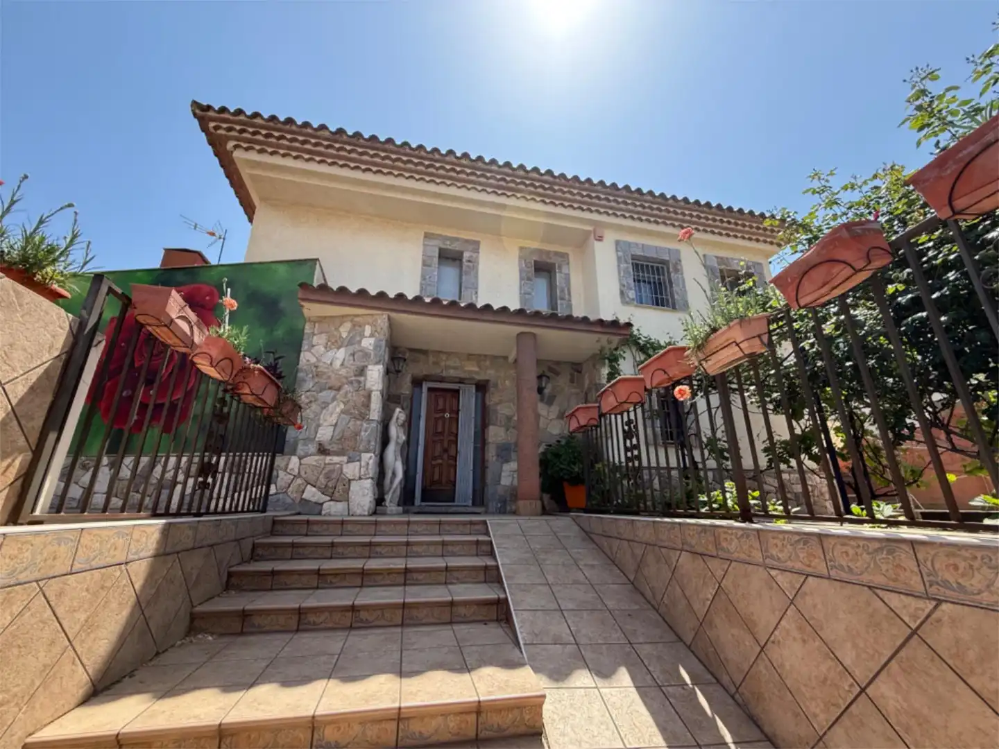 Casa o xalet en venda a Carrer Noucentisme, 2, Tarraco Vista exterior de Casa o xalet en venda en Cambrils amb Terrassa i Piscina
