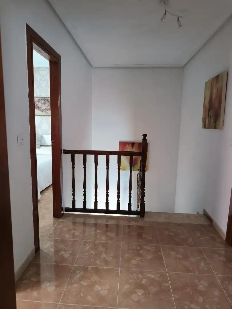 Maisonette zum Verkauf in Pilar de la Horadada mit Balkon
