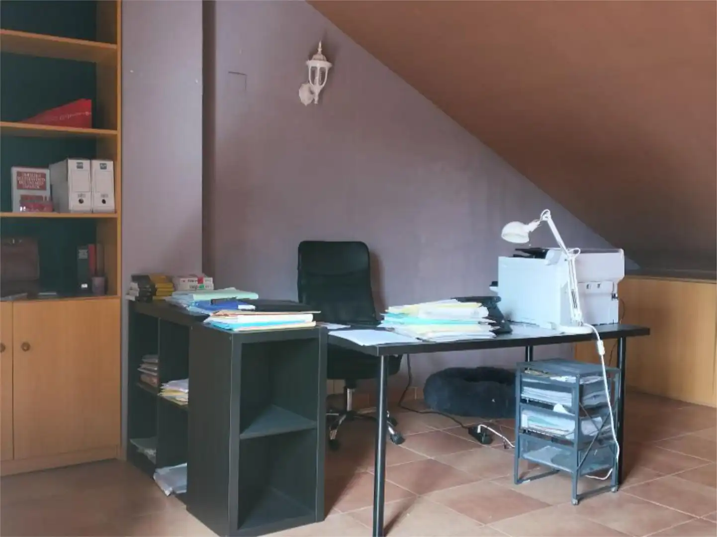 Wohnung zum Verkauf in Chiva mit Klimaanlage, Heizung und Privatgarten