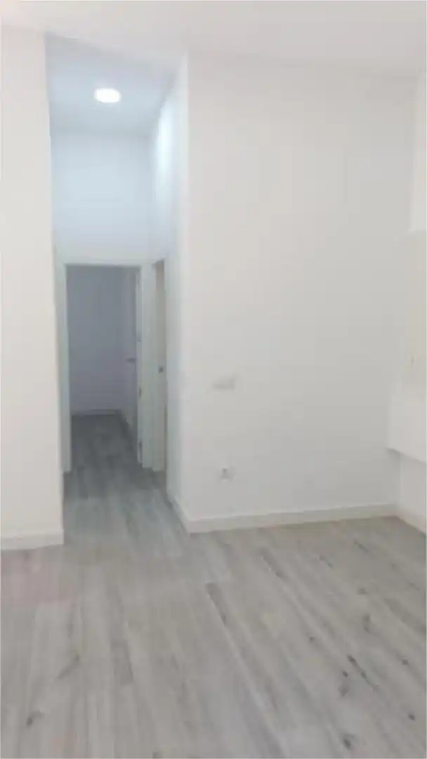 Piso en venta en Pino Montano - Consolación Habitación de Piso en venta en Sevilla
