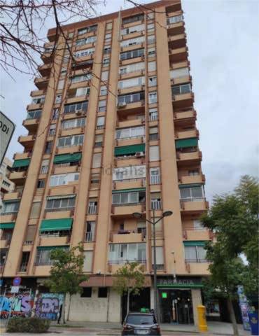 Garaje en Alquiler en Beteró