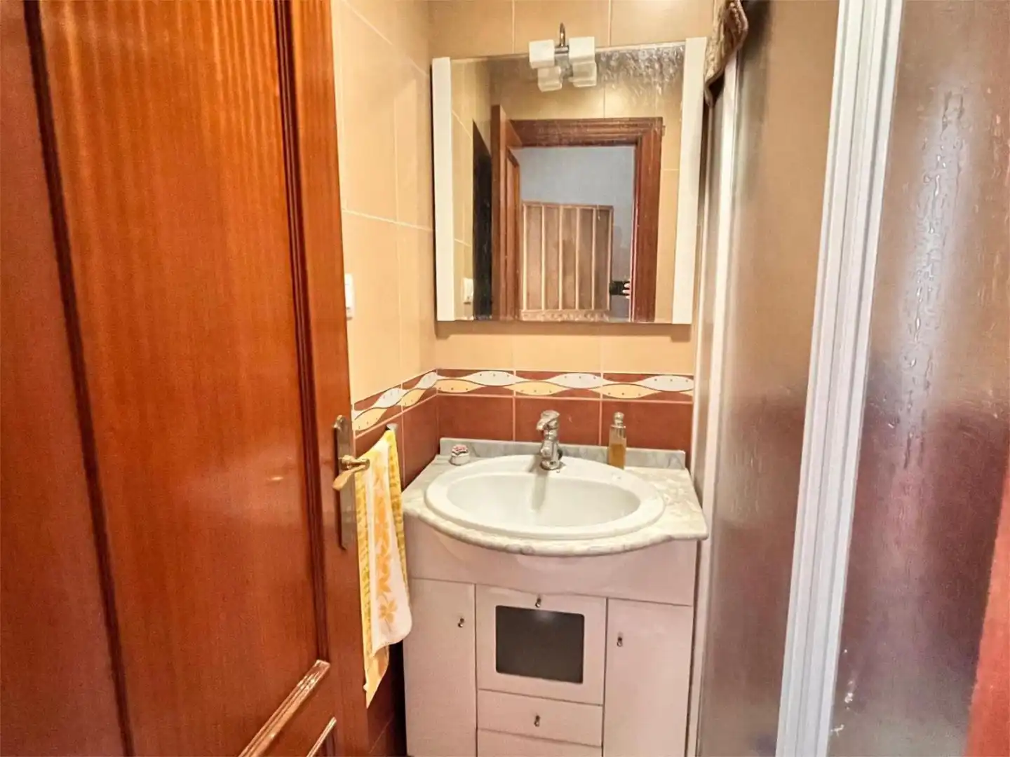 Flat for sale in Calle Altas del Sur, 94, Jabalquinto Bathroom of Flat for sale in Jabalquinto with Furnished and Balcony